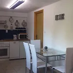 Natali *