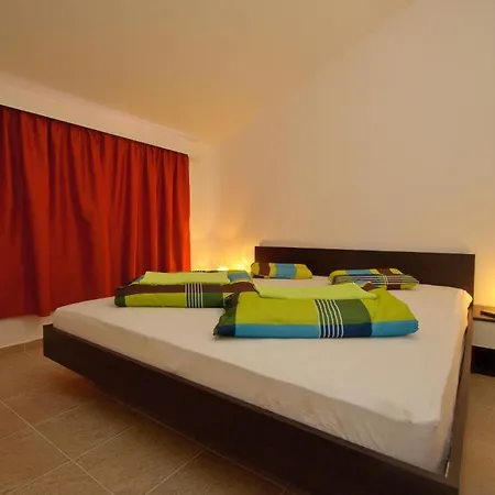 Apartment Natali - Heating Pool *