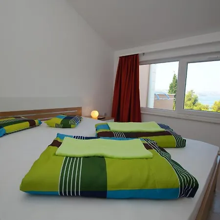 Natali - Heating Pool Trogir