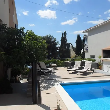Natali - Heating Pool *