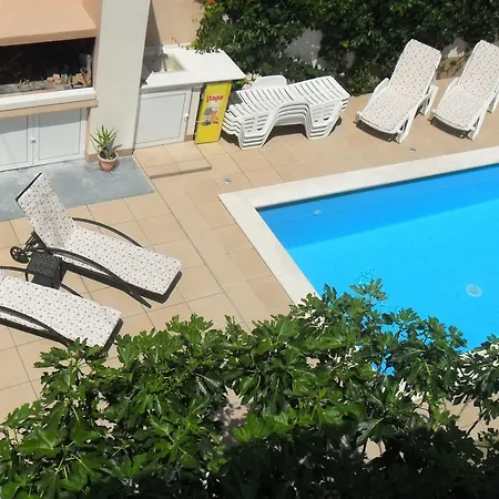 Apartment Natali - Heating Pool Trogir