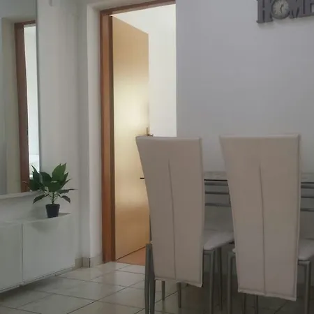 Apartment Natali - Heating Pool Trogir