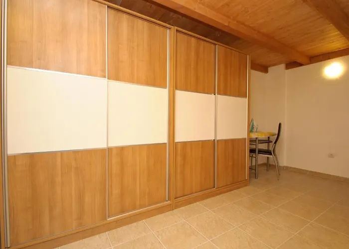 Natali - Heating Pool * Трогир