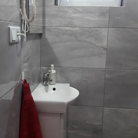 Natali - Heating Pool Trogir