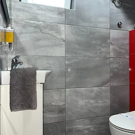 Natali - Heating Pool Apartament